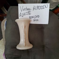 Beautiful Aladdin Alacite Book End Vase