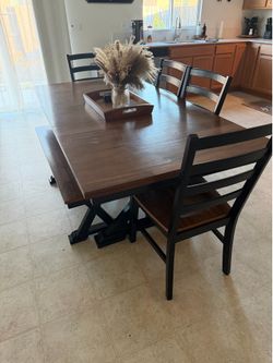 Kitchen Table