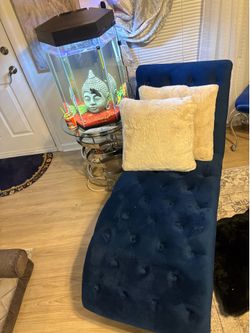 Blue velvet chaise