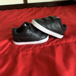 Kids Nike 4c