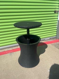 Keter Pacific Cool Bar Outdoor Patio Furniture