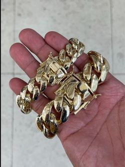 Miami Cuban link bracelets