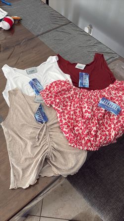 Lucy Love woman’s cute tops