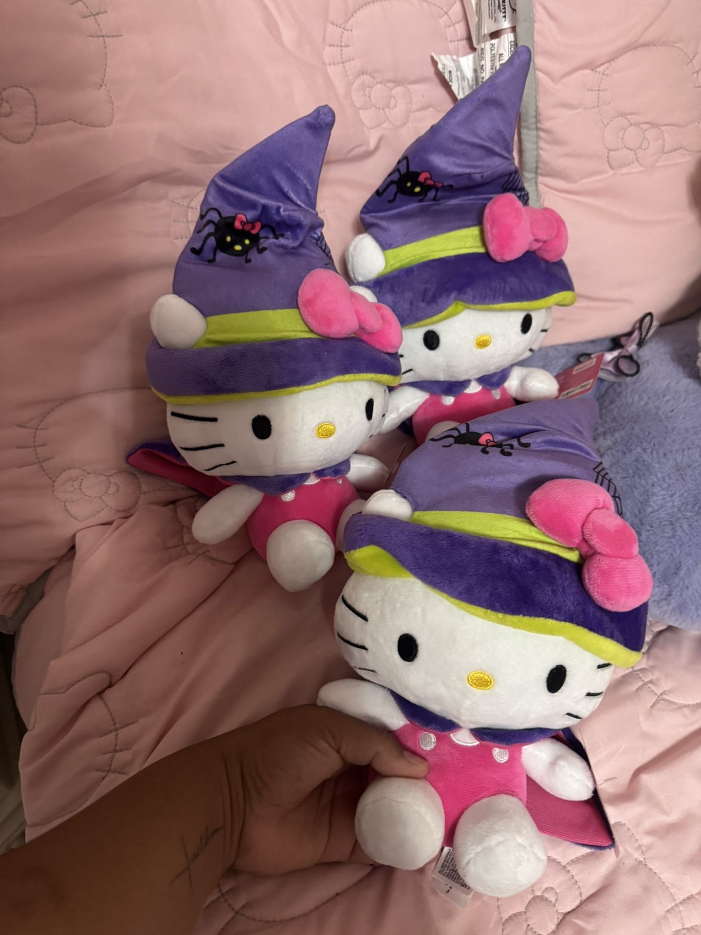Hello Kitty Witch
