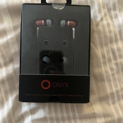 Onyx Noise Cancelling in-Ear Wired Headphones