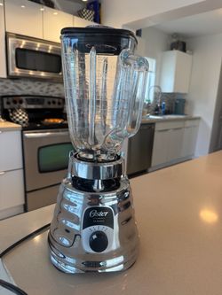 Oster Blender - used once
