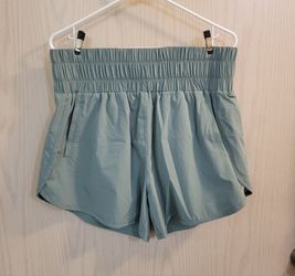 Flow Athletic Shorts, Women's Size XL