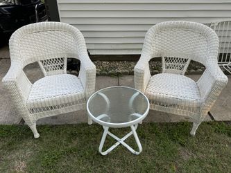 Resin Wicker Patio Chairs