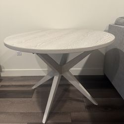 Gray Round Dining Table 