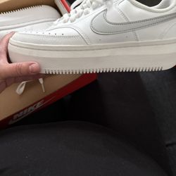 Nike Court Vision Alta 9.5