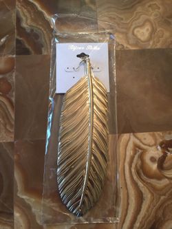 Big big feather earrings