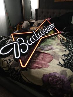 Budweiser Light 6 Ft Tall