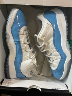 Air Jordan 11 Retro Low University Blue
