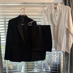 Ladies  black tuxedo jacket
