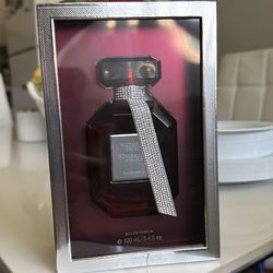 Victoria Secret bombshell perfume