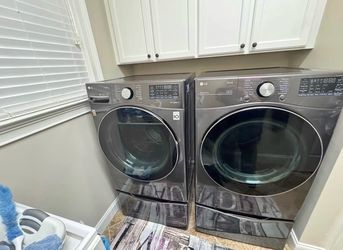 LG Bluetooth Matching Washer & Dryer