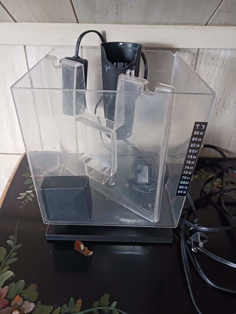 FISH TANK