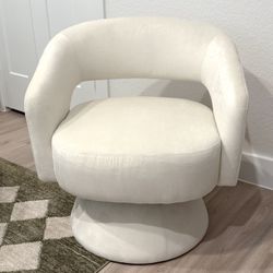 Swivel Barrel White Velvet Chair