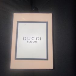 Big bottle Of Gucci Bloom
