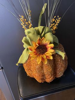 Orange Flowers pumpkin for decorations in thanksgiving