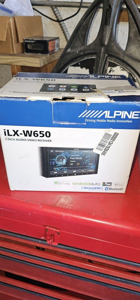 7" Alpine Audio Video Receiver