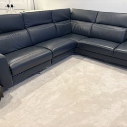Italian Leather Sectional Sofa w/chaise