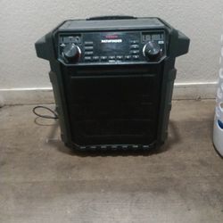 Portable Bluetooth Speaker /Radio