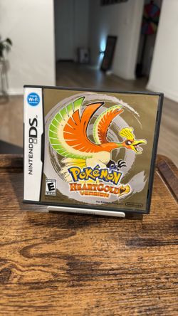 Pokémon Heartgold Version CIB • TRADE INS WELCOME