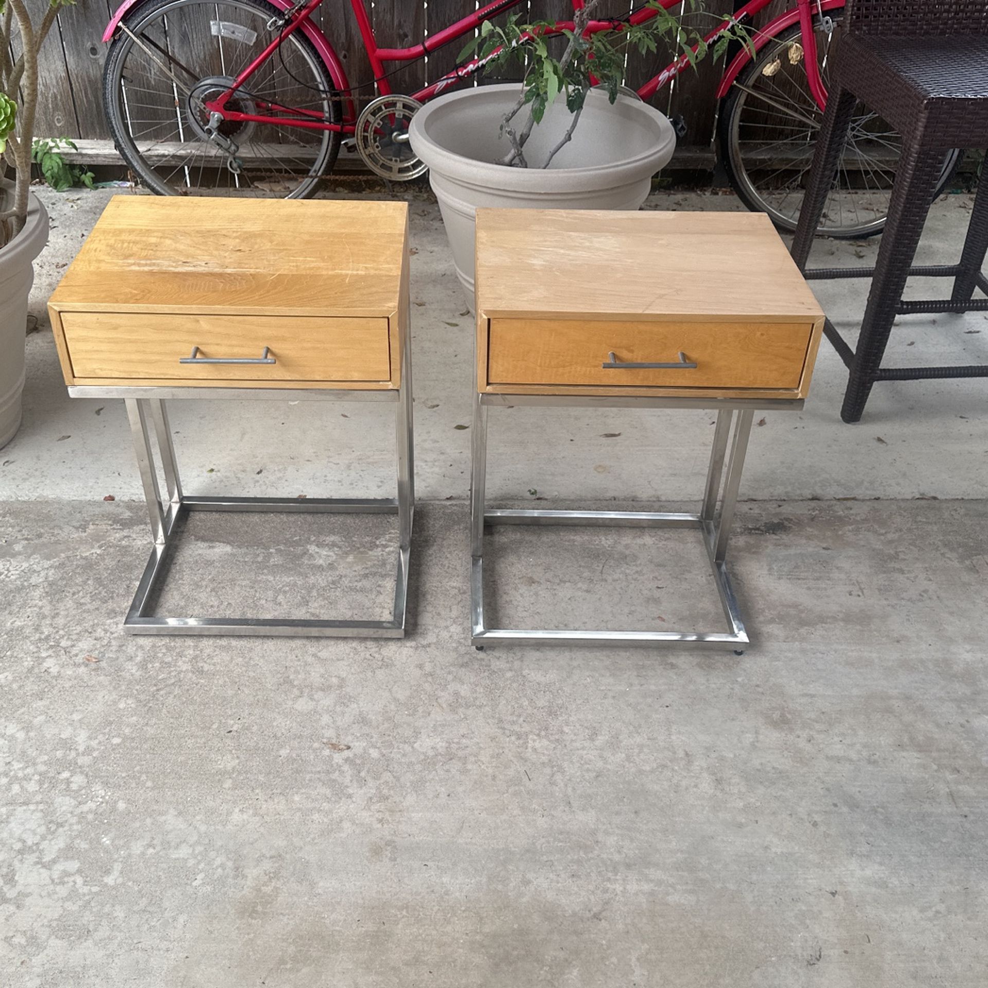 Small Night Stands