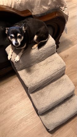 Dog Stairs Steps for Bed.  20” high.