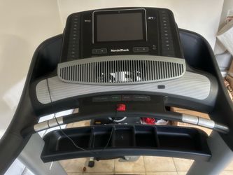 Nordictrack commercial 1750 treadmill with 15% incline