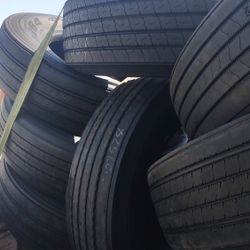 Semi Truck Tires 295-75-22.5