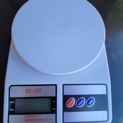 scale in grams and ounces