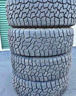 295 70 18 Falken tires Con 80% de Vida Las 4