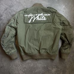 Off-White c/o Virgil Abloh Bomber Jacket – Olive Green (Pre-Owned)  