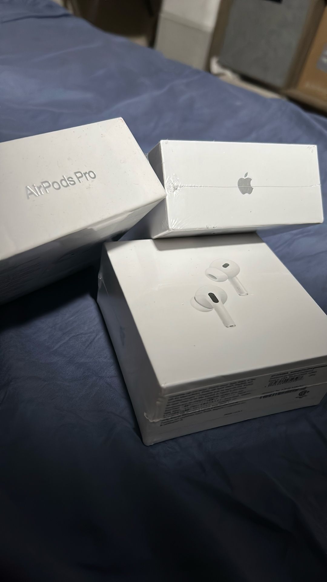 AirPod Pros Apple