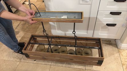 Rusting dining room light fixture - Luminaire 7 bulb