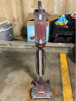 Shark vacuum