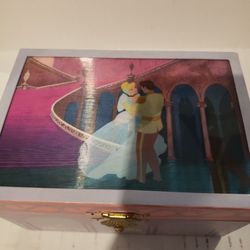 Disney Princess Cinderella Music Box "So This is Love" Holographic Jewelry Box Rare! Xmas B2