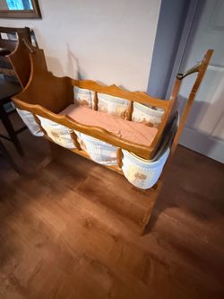 Vintage bassinet