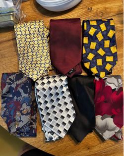 Tie Lot