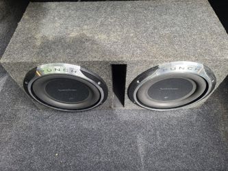 2 Rockford Fosgate P3S 10's In Ported Box