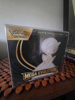 Pokemon Mega Gardevoir ETB