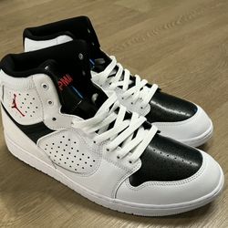 Nike Access White Black 11.5 Mens