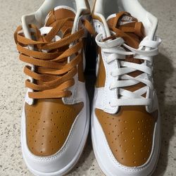 Nike Dunk Low QS Reverse Curry