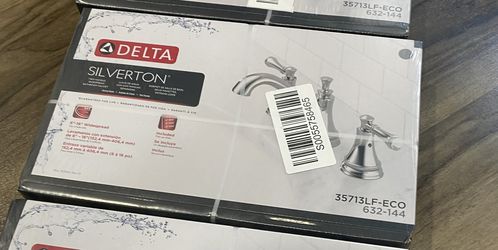 Delta Silverton 8 in. Widespread 2-Handle Bathroom Faucet in Chrome