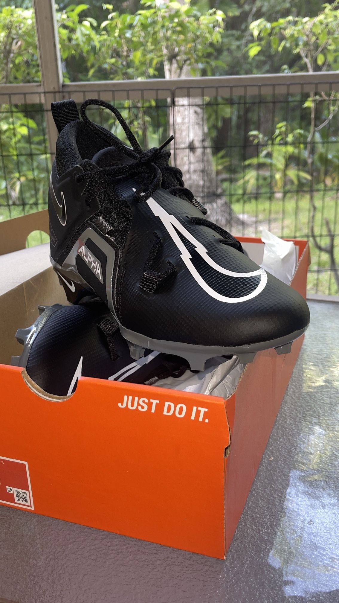 Men’s Football Cleats