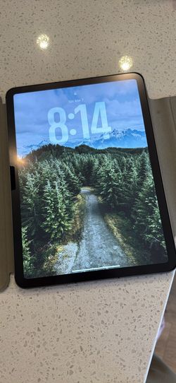 iPad Air 4th Gen W/ Cellular