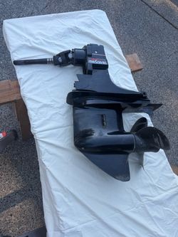 Stern Drive , MerCruiser