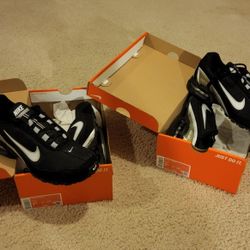 2 Pairs New Nike Air Max Torch 3 Size 7.5 Mens